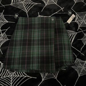 Green Plaid skirt